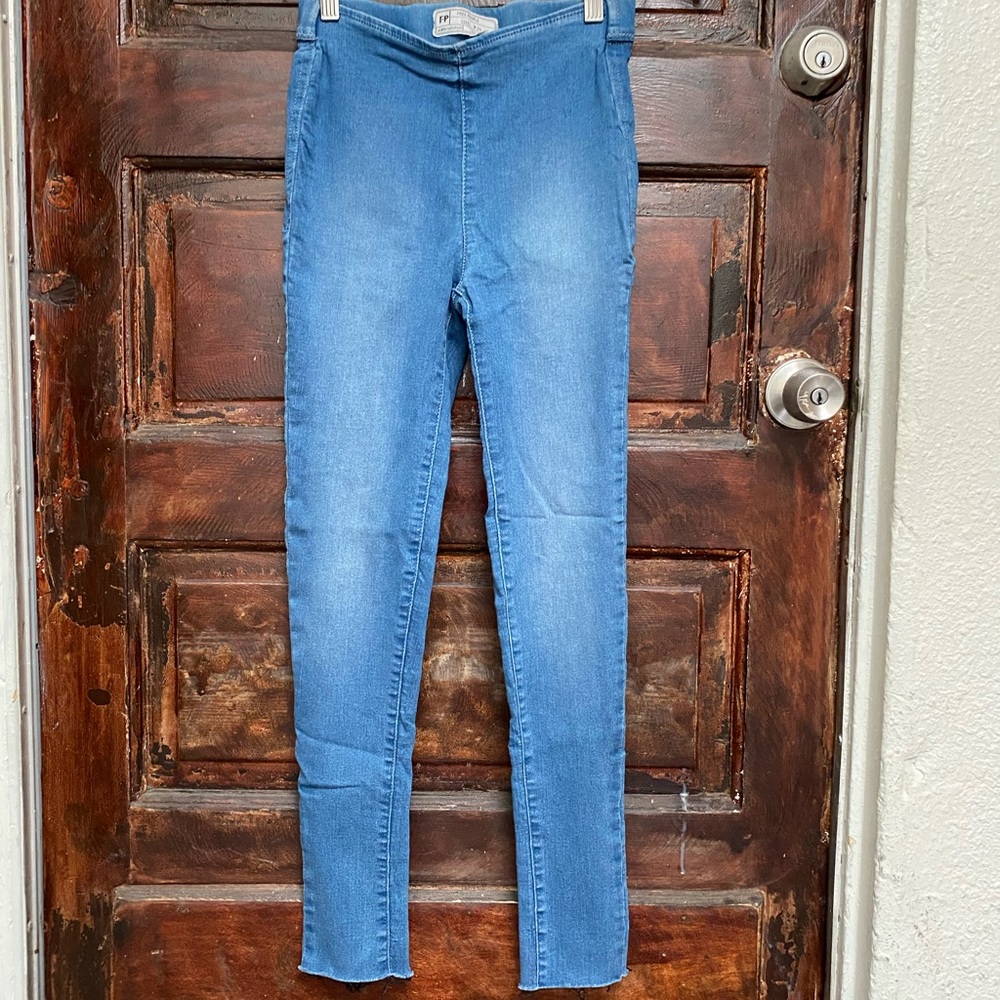 Free People high rise jegging - Picture 3 of 12